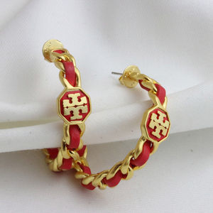 Orecchini in Pelle Dorata Stile Retrò Europeo e Americano, <span class=keywords><strong>Gioielli</strong></span> TB di Lusso con Texture Raffinata per Donna - Product Image 4