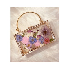 Bolso de Mano de Resina de Moda con Diseño y Color Personalizados, Resistente al Agua, para Fiestas en Casa y Bodas, Exportación de la India - Product Image 1