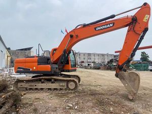 Pelle pelleteuse doosan doosan dx215 pelle sur chenilles 22 tonnes pelle d'occasion brise-roche hydraulique en vente pelle - Product Image 2