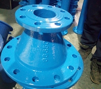 Raccord réducteur à double bride conique concentrique en fonte ductile ISO2531/EN545 pour peinture basse pression flexible PN10-PN40