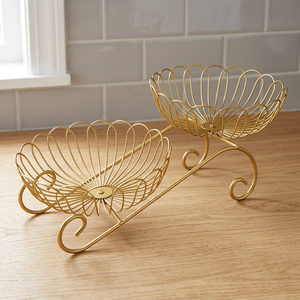 Panier de rangement métallique à double niveau, rond, en acier inoxydable, design minimaliste pour l'organisation du salon - Product Image 4
