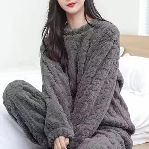 Pyjama en flanelle décontracté pour femmes, manches longues, col rond, couleur unie, doux, respirant, vêtements de maison d'été, ensemble deux pièces - Product Image 4
