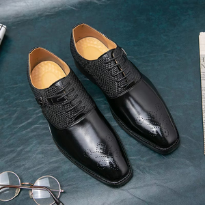 รองเท้าหนังผู้ชายแบบอ็อกซ์ฟอร์ด รุ่นใหม่ขายดีที่สุดจากโรงงาน ไซส์ใหญ่ กันน้ำ กันลื่น ระบายอากาศได้ดี สวมใส่สบาย - Product Image 3