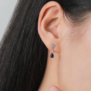 Pendientes colgantes de circonita azul en forma de lágrima, personalizables en cobre, lujosos, de plata de ley S925, para mujer. - Product Image 5