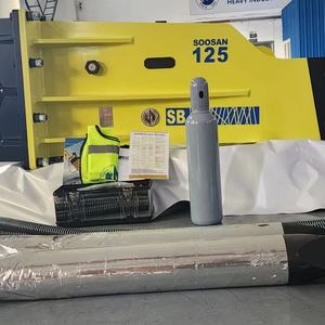 Martillo hidráulico SOOSAN SB 125 tipo BOX adecuado para excavadoras pesadas con 28-35 toneladas para construcción y demolición - Product Image 1
