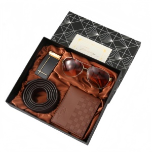 Coffrets cadeaux d'affaires en gros, coffrets cadeaux pour <span class=keywords><strong>la</strong></span> <span class=keywords><strong>fête</strong></span> <span class=keywords><strong>des</strong></span> <span class=keywords><strong>pères</strong></span>, coffrets cadeaux pour hommes, ceintures pour hommes, lunettes <span class=keywords><strong>de</strong></span> soleil, portefeuilles, coffrets cadeaux promotionnels - Product Image 3