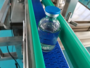 תמיסת נוזלים ב-iven פתרון עירוי מלח וזכוכית קו ייצור מכונת מילוי בקבוק זכוכית - Product Image 4