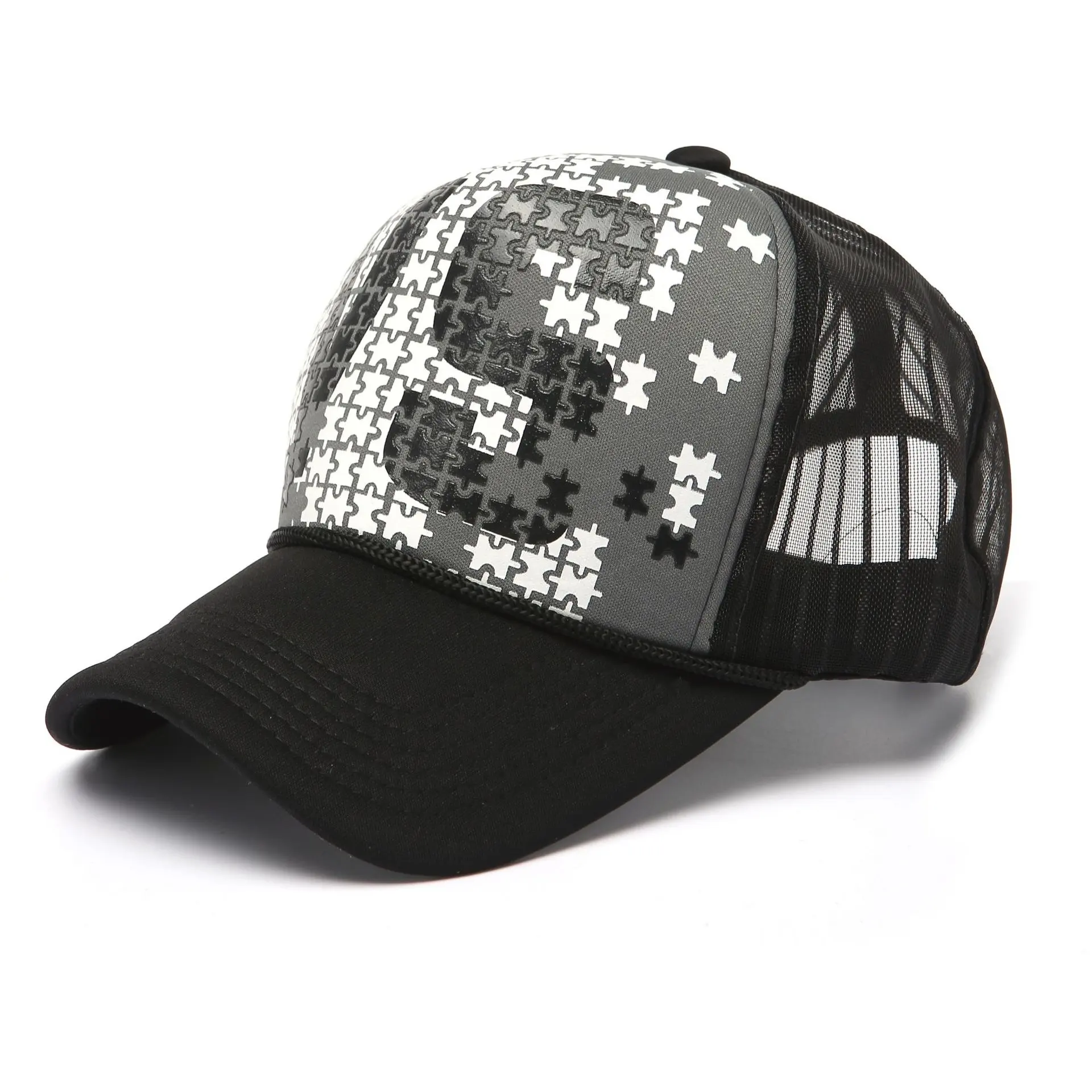 屋外調節可能な6パネルスポーツ帽子女性フィットドライフィット刺繍メッシュカスタムロゴ野球帽