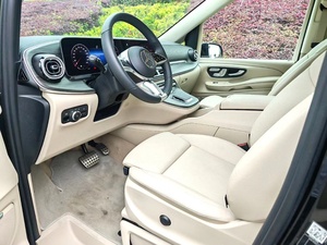 <span class=keywords><strong>Mercedes</strong></span>-<span class=keywords><strong>Benz</strong></span> <span class=keywords><strong>V</strong></span>-Class V300L 48V Mild Hybrid 2.0T d'occasion 2024, version Luxe, automatique, MPV professionnel pour l'exportation - Product Image 3