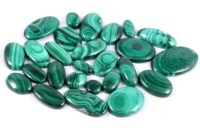 Collier en malachite verte polonaise de qualité supérieure, cabochon ovale fait main de 20 mm, certifié IGI