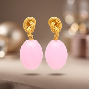 Aros Étnicos Hindúes de Latón con Baño de Oro de 18k y Gemas Rosas Intensas - Product Image 4