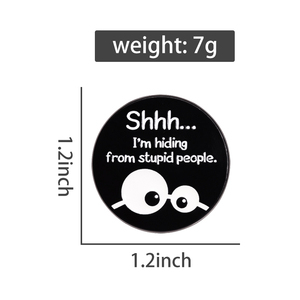 Frase sto evitando le persone sciocche spille in smalto lettere dei cartoni animati spille risvolto Punk Gothic gioielli regalo per I bambini amici - Product Image 6