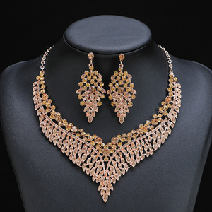 Hot Luxury Crystal Baroque Leaves Rhinestone Jewelry <strong>Set</strong> Bridal Earings Necklace <strong>Set</strong> <strong>for</strong> <strong>Women</strong> Gift Wedding Dress <strong>Jewellery</strong> <strong>Set</strong> - Product Image 6