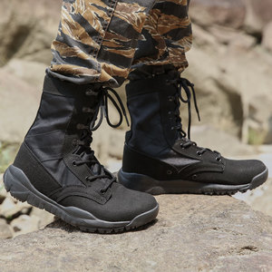 Zapatos ligeros de senderismo que absorben los golpes de alta calidad, botas para hombre, botas tácticas de combate del desierto para escalada - Product Image 4