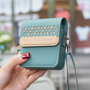 Étui de portefeuille en cuir à fleurs universel pour <span class=keywords><strong>MOTO</strong></span> Razr 60 Ultra 50 40 Razr 2022 OPPO Find N3 <span class=keywords><strong>N2</strong></span> Flip Pochette avec sangle de lanière - Product Image 3