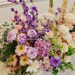 Composizione Floreale Artificiale Lussureggiante con Fiori Rosa, <span class=keywords><strong>Viola</strong></span> e Bianchi. Ideale per Eleganti Centrotavola Matrimoniali. - Product Image 6