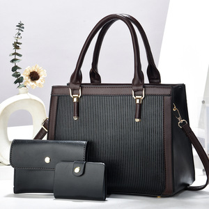 Trendy New Korean Style Large Women's Zipper Closure Crossbody <b>Bag</b> Fashionable Exquisite PU Shoulder <b>Bag</b> Polyester Waterproof - Product Image 4