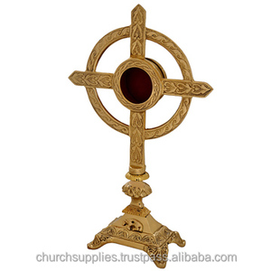 Relicario celta de latón con relieve de oveja sagrada - MN-1021-B - Product Image 1
