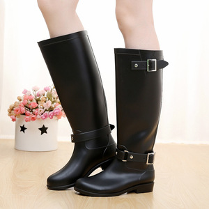 <span class=keywords><strong>Botas</strong></span> de <span class=keywords><strong>Lluvia</strong></span> Altas de Moda Coreana, <span class=keywords><strong>Botas</strong></span> Impermeables con Hebilla <span class=keywords><strong>y</strong></span> Cremallera, <span class=keywords><strong>Botas</strong></span> de <span class=keywords><strong>Nieve</strong></span> para Motocicleta para <span class=keywords><strong>Mujer</strong></span> - Product Image 4