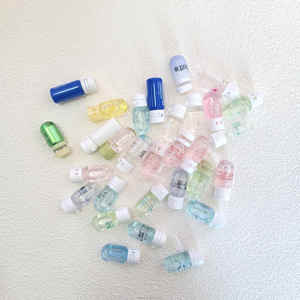 1Ml 2Ml Rỗng Mini Du <span class=keywords><strong>L</strong></span>ịch Kích Thước <span class=keywords><strong>L</strong></span>ọ Thủy Tinh Chai Thủy Tinh Với Nước Mắt Kéo Vòng Nắp Rỗng Tinh Chất Trên Khuôn Mặt Chai Dầu Cho Mẫu Sử Dụng - Product Image 5
