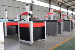 เครื่องตัดทำเครื่องหมายเส้นใยเลเซอร์แบบอัตโนมัติ JPT Mopa แบบพกพาดีไซน์ตั้งโต๊ะสำหรับโลหะรองรับ Ai BMP PLT ระบายความร้อนด้วยอากาศ - Product Image 4