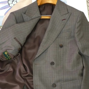 Completo da Uomo <span class=keywords><strong>Grigio</strong></span> 2026 Hot Sale in Lana 100% Stile Italiano Semi-Canvas <span class=keywords><strong>Doppiopetto</strong></span> per Cerimonia, Business e Matrimonio (Blazer e Pantaloni) - Product Image 5