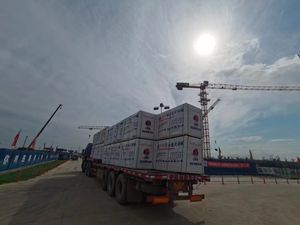 Encofrado de Hormigón con Sistema de Plantillas Ecológico Moderno de 18 mm, Madera Contrachapada Recubierta de Grado de Construcción - Product Image 4