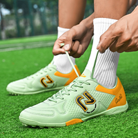 Chaussures de football pour hommes, semelle intérieure respirante, sans odeur, en mesh TF, base en caoutchouc antidérapante durable, fabrication directe d'usine