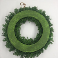 Couronne de feuille verte de 11.8 pouces, en cèdre, pour fête du festival, décoration murale de porte d'entrée, de fenêtre
