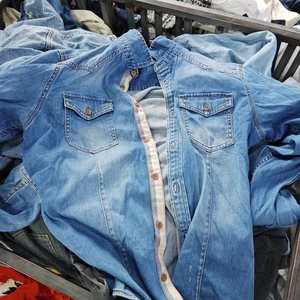 Vente en gros Veste en jean pour hommes Bale mixte Ball Uaky Short en jean pour femmes Jeans pour hommes d'occasion Jean <span class=keywords><strong>Pantalon</strong></span> Jean Jumper <span class=keywords><strong>Pantalon</strong></span> Bundle - Product Image 3