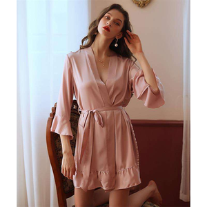 <span class=keywords><strong>Chemise</strong></span> <span class=keywords><strong>de</strong></span> <span class=keywords><strong>nuit</strong></span> d'été en satin pour <span class=keywords><strong>femme</strong></span>, sexy, en dentelle, respirante, à manches longues, col à nœud, taille élastique, fermeture élégante à volants - Product Image 3