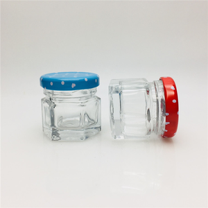 Hot Bán Biểu Tượng Tùy Chỉnh 1.5Oz 45Ml Mini Lục Giác Kẹo Mứt Thạch Mật Ong Lọ Thủy Tinh Với Gáo Bằng Gỗ - Product Image 3