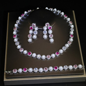 Set Perhiasan Kalung, Anting, dan Gelang Mutiara Pink dan Putih Mewah dengan Zirkonia Kubik untuk Pesta Pernikahan Pengantin Wanita, Hadiah Fashion - Product Image 1