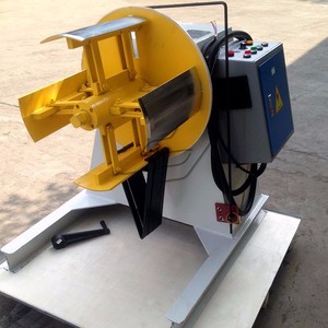 Machine automatique motorisée de déroulage haute performance pour tôles métalliques, vitesse d'alimentation 20 m/min, largeur de matériau max. 200 mm, <span class=keywords><strong>brevet</strong></span>ée - Product Image 4