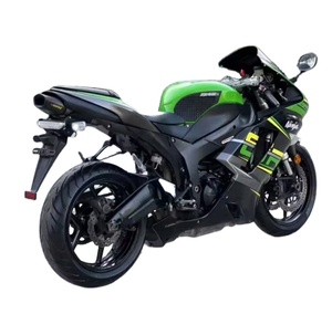 Motocicleta Deportiva <span class=keywords><strong>Kawasaki</strong></span> <span class=keywords><strong>Ninja</strong></span> ZX-6R de 636cc, Motor de Cuatro Cilindros en Línea, Refrigerada por Agua, de Gasolina, Apta para Entusiastas de la Pista y la Conducción a Alta Velocidad - Product Image 4