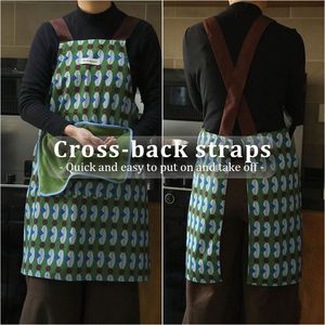 Tablier de cuisine avec poche, logo personnalisé, à porter croisé sur le dos, avec serviette de cuisine amovible et essuyable, pratique - Product Image 4