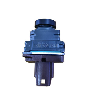 A0009055605 กล้องติดรถยนต์สำหรับเมอร์เซเดส-เบนซ์ มุมมองด้านหน้า ระบบมองเห็นในเวลากลางคืน ความละเอียด 720p สัญญาณ NTSC - Product Image 3