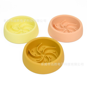 Bol pour chien en silicone avec ventouse, taille moyenne, alimentation lente pour animaux de compagnie, forme arrondie, bol pour nourriture pour chat, anti-renversement - Product Image 5