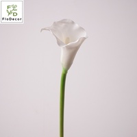 Bunga Calla Lily Plastik Putih Lembut Berkualitas Tinggi 72CM, Tangkai Tebal, Sentuhan Alami, Dekorasi Rumah & Ruang Tamu untuk Pernikahan