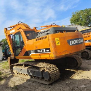 Excavadora caliente original de segunda mano Doosan, menos horas de trabajo, excavadora de construcción de alta calidad - Product Image 3