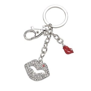 Portachiavi Crystal Lips con strass e charm a forma di labbra rosse, catena color argento, accessorio moda per donna - Product Image 1