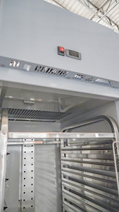 Frigorifero Pass-Through con Ripiani Rimovibili, Lascia i Cibi a Temperatura Ambiente, Frigorifero Industriale Verticale Roll-Through - Product Image 5