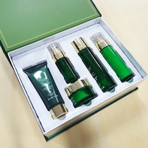 Private Label Crystal Clear Green Gift Set Cosmetic Packaging Face Lotion Cream Empty Glass Cosmetic <b>Container</b> Set Skincare - Product Image 2