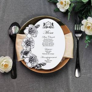 Cartes de menu simples en <span class=keywords><strong>carton</strong></span> blanc lisse avec feuille noire, forme de fleur irrégulière et texte personnalisé pour mariage | Fête de célébration - Product Image 6
