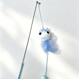 Ali Cat Teaser Wand Blue Dorky Fish Feather Toy Boredom Buster Juguete interactivo para mascotas con varilla larga resistente a mordeduras - Product Image 1