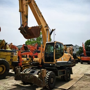 Excavadora de Ruedas Hidráulica Hyundai 210W-9 Usada de Alta Calidad en Buenas Condiciones, 20.5 Toneladas, Equipo Industrial en Venta a Bajo Precio - Product Image 2