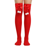 Chaussettes tricotées respirantes rayées rouge et vert pour femme, longues jusqu'au genou, avec nœud et pompon, pour l'hiver et Noël