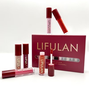 Nouveau modèle – Coffret de 6 rouges à lèvres liquides mats véganes à base de minéraux – Formule longue tenue et waterproof – OEM 15g – Vente en gros personnalisée - Product Image 1