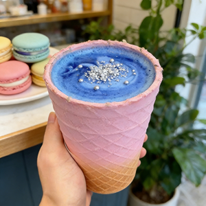 Cônes en gaufrettes comestibles de qualité supérieure à fond plat, croustillants, colorés, coupes à glace pour les cafés, les salons de desserts, des friandises Instagrammables - Product Image 4