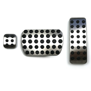 Metal Foot Pedals For Mercedes-Benz A B GLA CLA ML GL R-Class Stainless Steel Accelerator Brake Rest Pad Auto Parts - Product Image 1